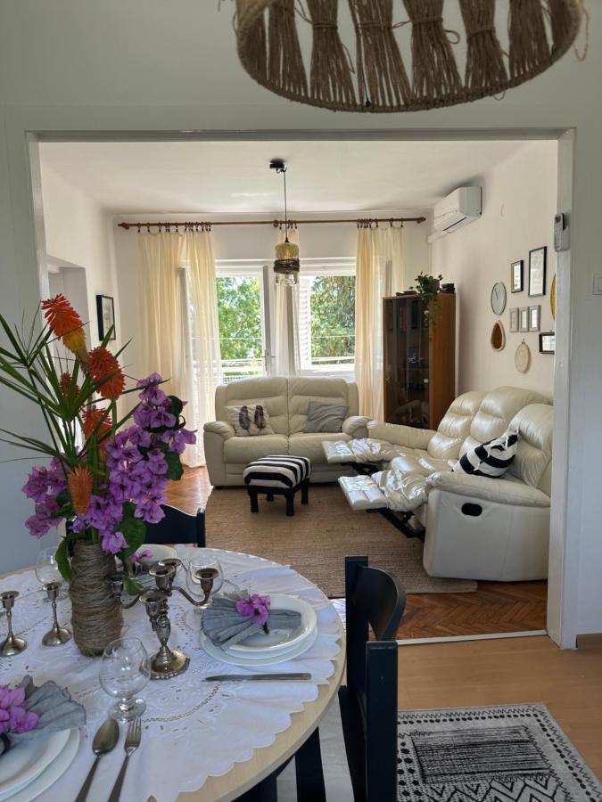 Cosy Family Apartment Marina Kastela Near Airport Екстериор снимка