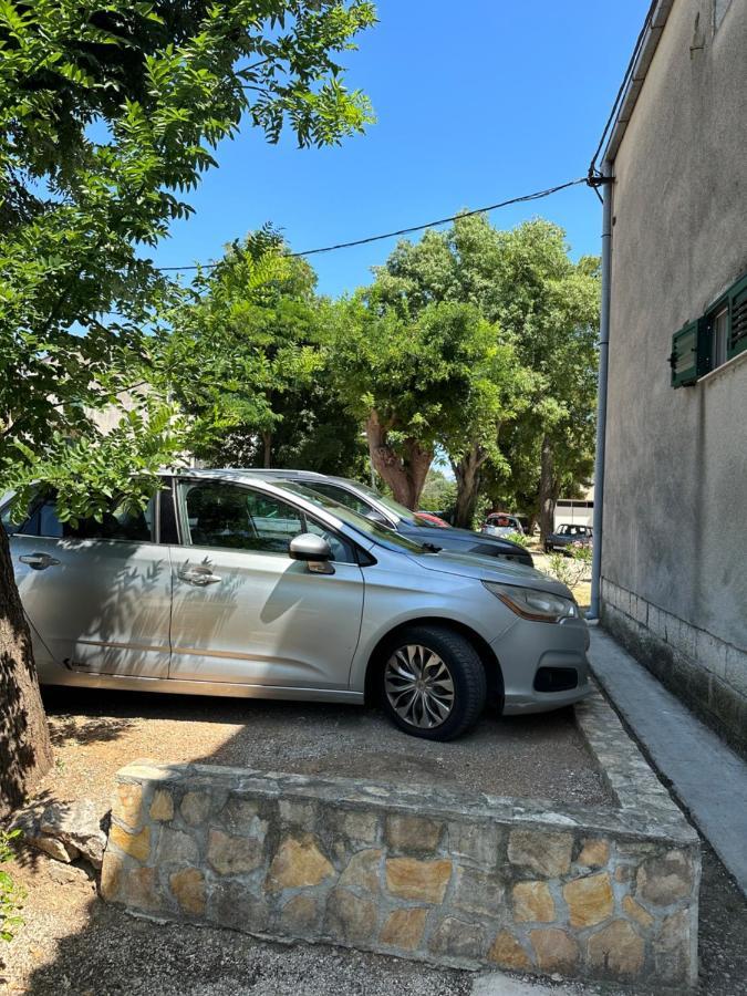 Cosy Family Apartment Marina Kastela Near Airport Екстериор снимка