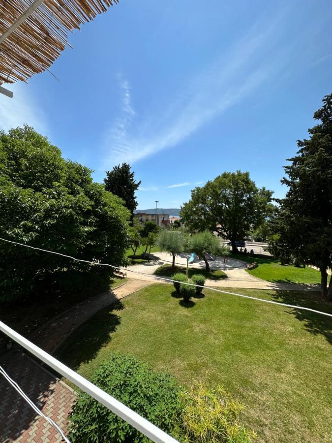 Cosy Family Apartment Marina Kastela Near Airport Екстериор снимка